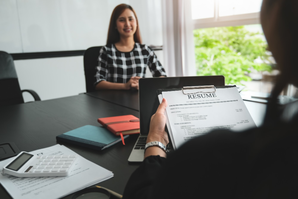 Agentie recrutare muncitori asiatici